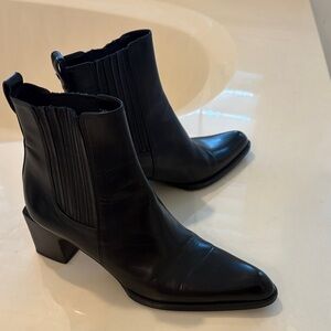Cathleen Bally Black Ankle Boot